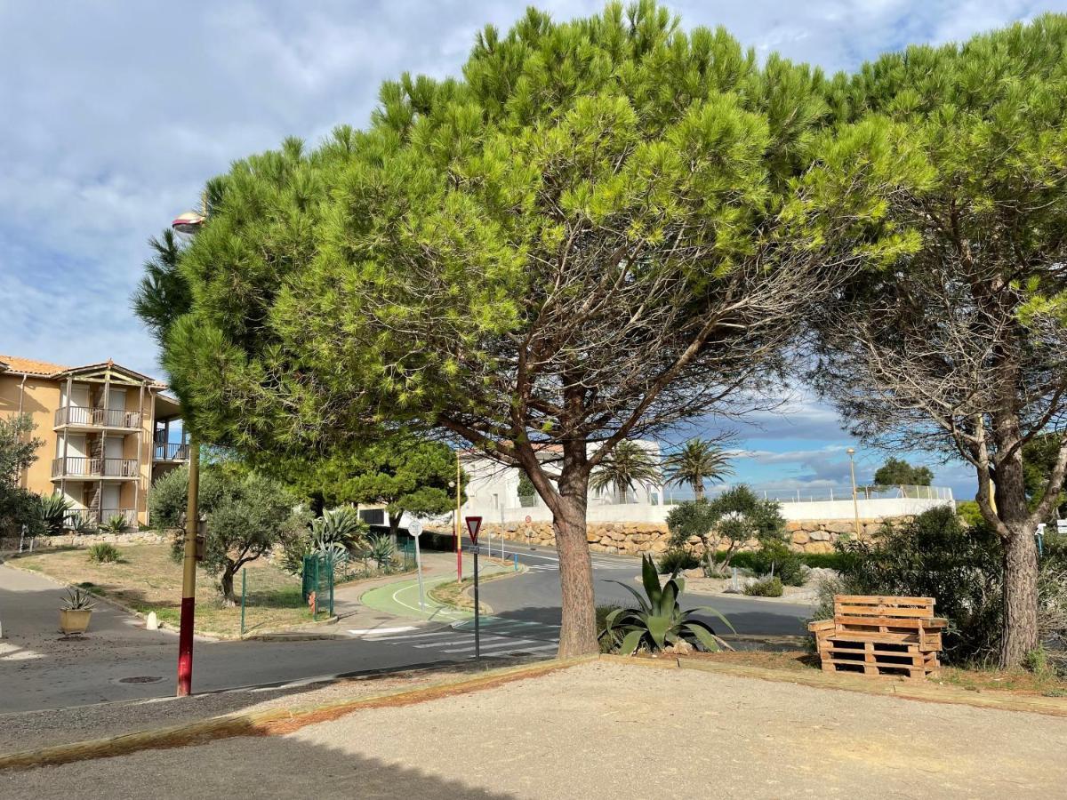 Vvf Narbonne-Plage Saint-Pierre-La-Mer Fleury  Dış mekan fotoğraf